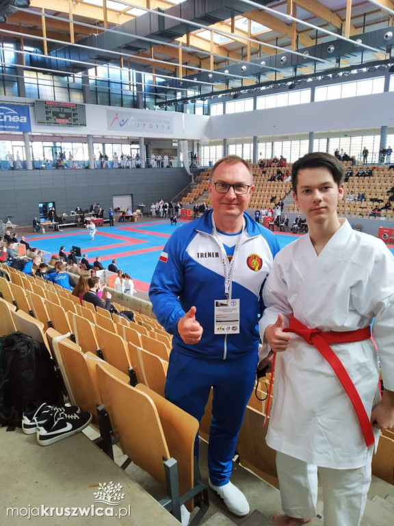 Młodzi kruszwiczanie na podium podczas turnieju karate w Bydgoszczy