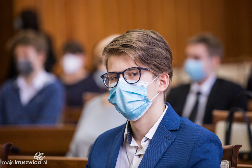  Mają dobre oceny oraz wygrywają konkursy. Poznajcie kujawskich prymusów