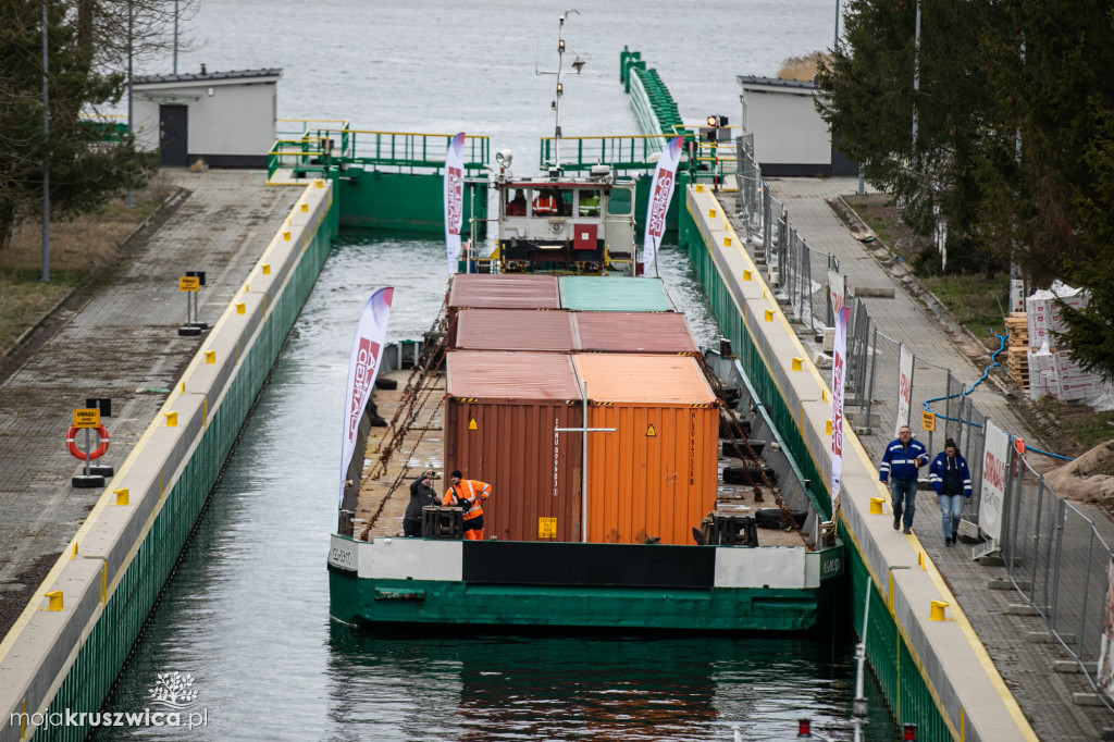 Wisła - ekonomia i ekologia w transporcie. Z portu w Gdańsku do firm w kujawsko-pomorskim