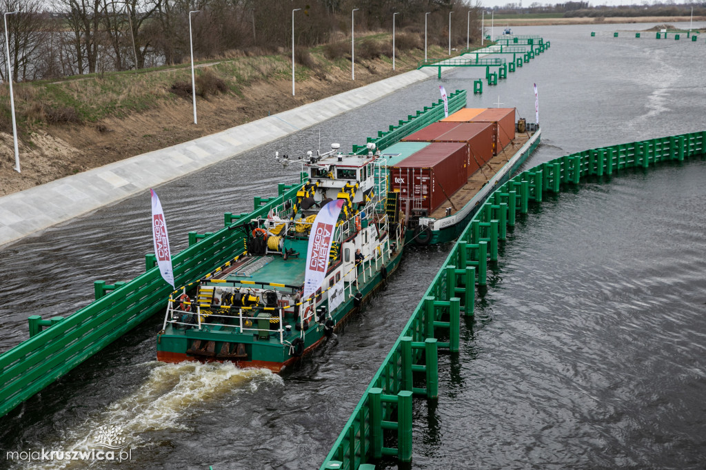 Wisła - ekonomia i ekologia w transporcie. Z portu w Gdańsku do firm w kujawsko-pomorskim