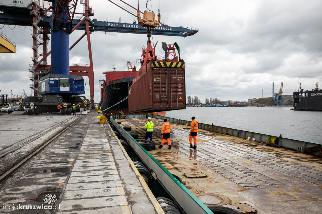 Wisła - ekonomia i ekologia w transporcie. Z portu w Gdańsku do firm w kujawsko-pomorskim