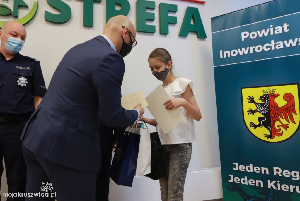 Konkurs o ochronie środowiska. Wśród wyróżnionych Monika Pindel SP Sławsk Wielki