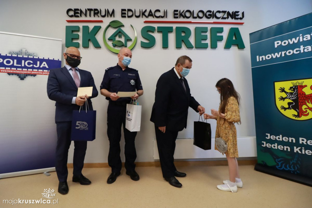Konkurs o ochronie środowiska. Wśród wyróżnionych Monika Pindel SP Sławsk Wielki