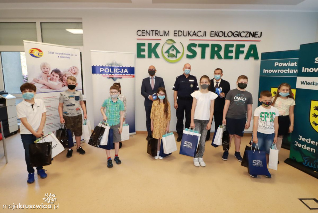 Konkurs o ochronie środowiska. Wśród wyróżnionych Monika Pindel SP Sławsk Wielki