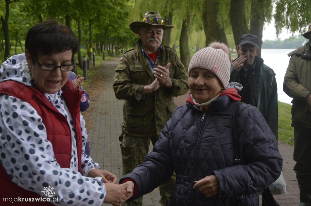 Zawody wędkarskie nad Gopłem