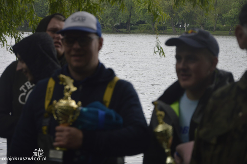 Zawody wędkarskie nad Gopłem