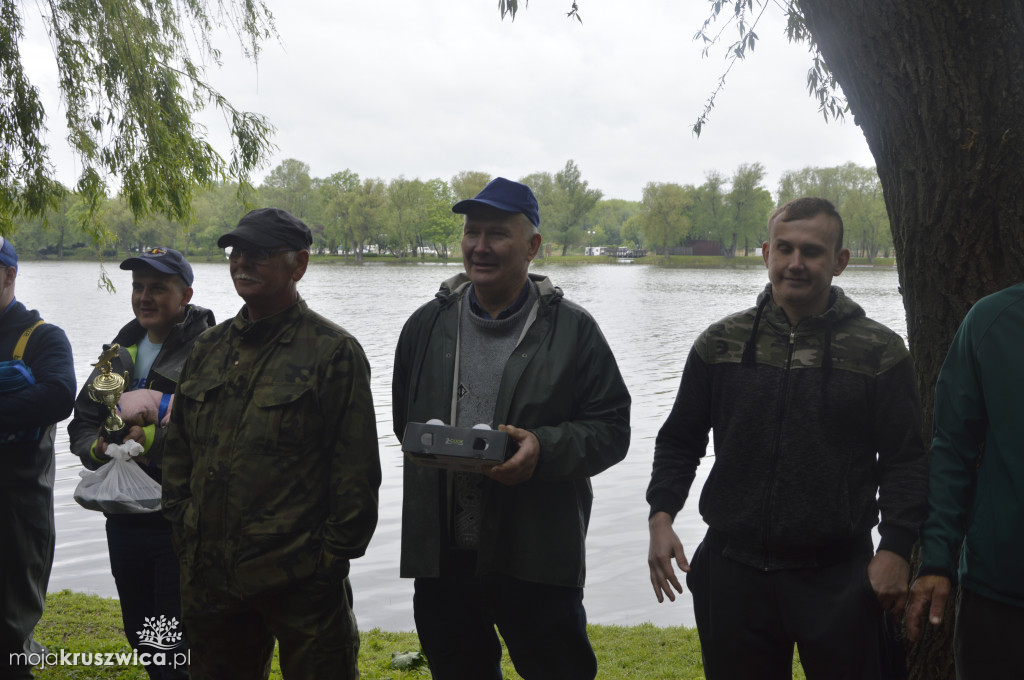 Zawody wędkarskie nad Gopłem