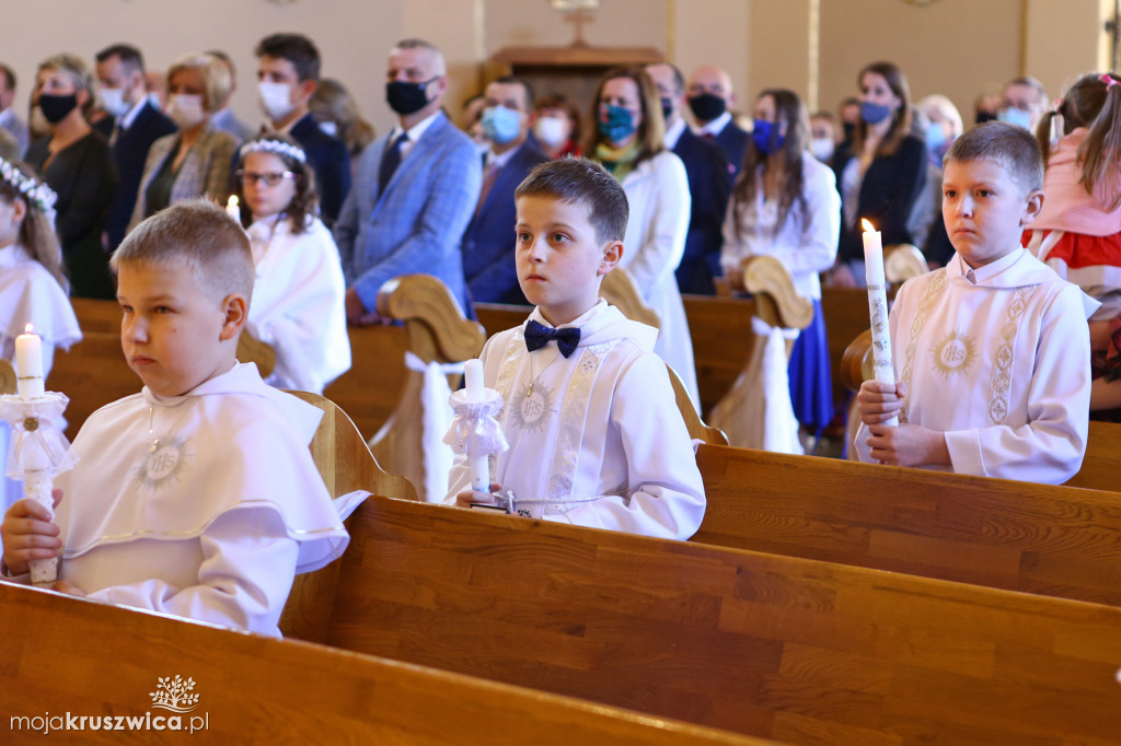  W kościele św.Teresy od Dzieciątka Jezus w Kruszwicy obchodzili uroczystość I Komunii Świętej