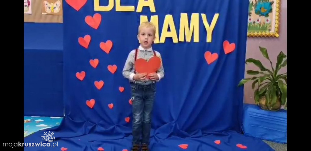 Maluchy z Rusinowa pamiętają o swoich mamach