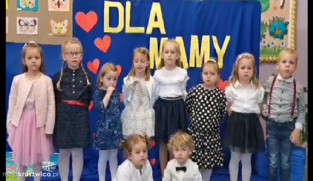Maluchy z Rusinowa pamiętają o swoich mamach