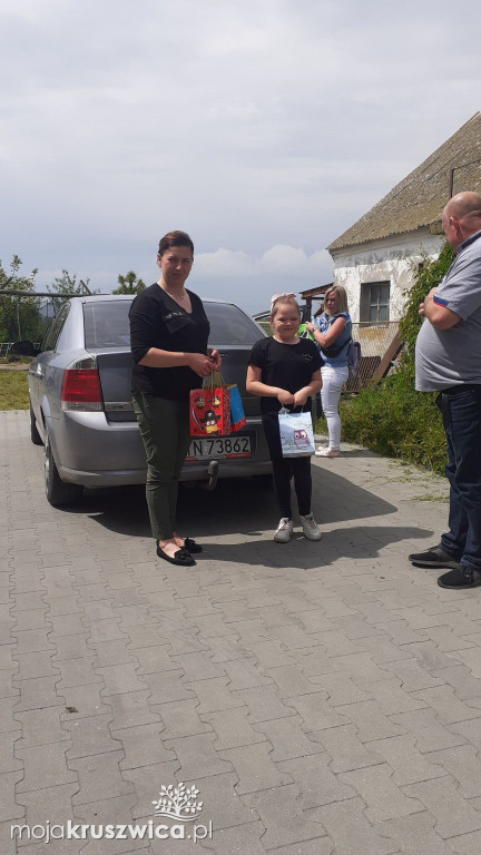 Sołtys i Rada Sołecka w Sokolnikach odwiedzili najmłodszych mieszkańców sołectwa [FOTO]