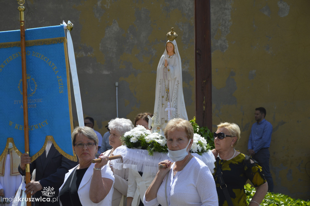 Procesja Bożego Ciała w parafii św. Teresy od Dzieciątka Jezus w Kruszwicy