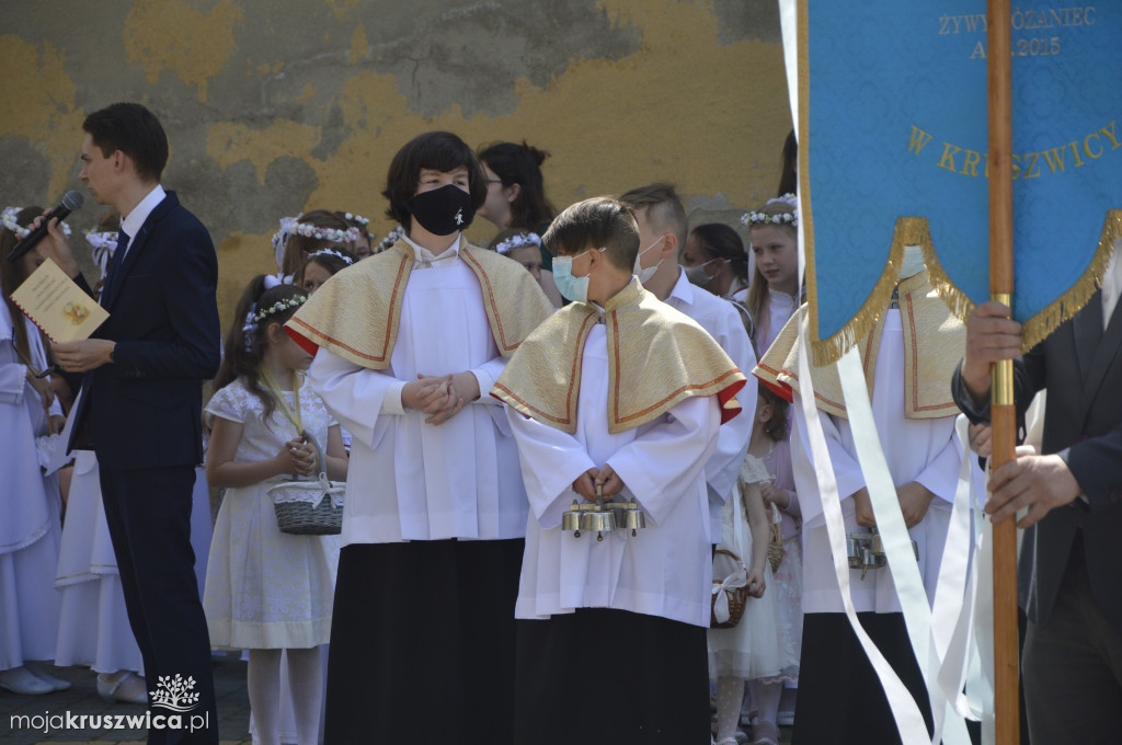 Procesja Bożego Ciała w parafii św. Teresy od Dzieciątka Jezus w Kruszwicy