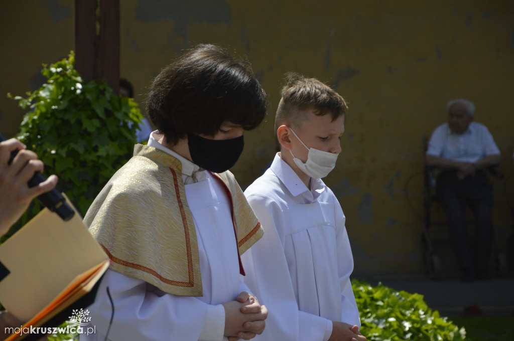 Procesja Bożego Ciała w parafii św. Teresy od Dzieciątka Jezus w Kruszwicy