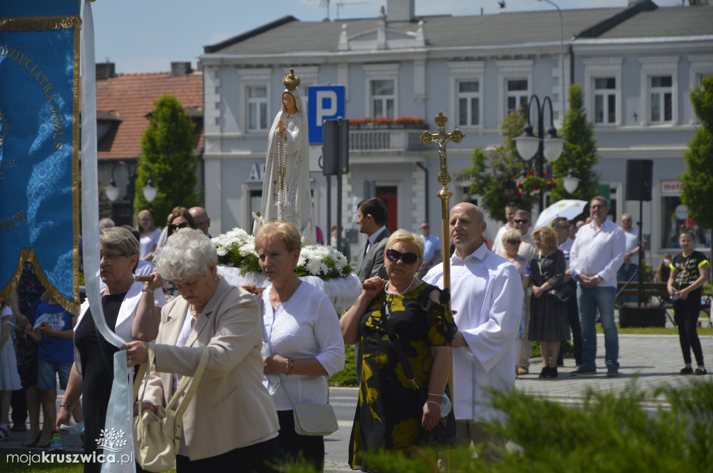 Procesja Bożego Ciała w parafii św. Teresy od Dzieciątka Jezus w Kruszwicy