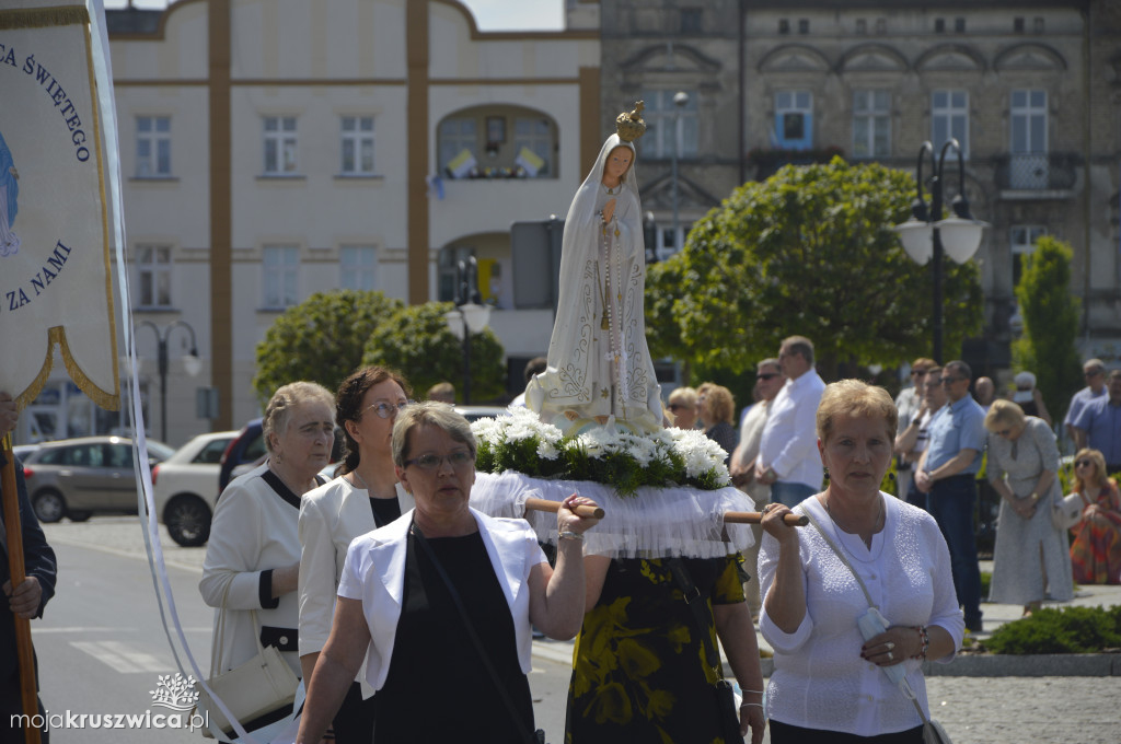 Procesja Bożego Ciała w parafii św. Teresy od Dzieciątka Jezus w Kruszwicy