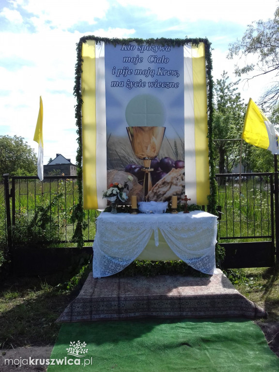 W Sławsku Wielkim obchodzili Uroczystość Bożego Ciała [ZDJĘCIA]