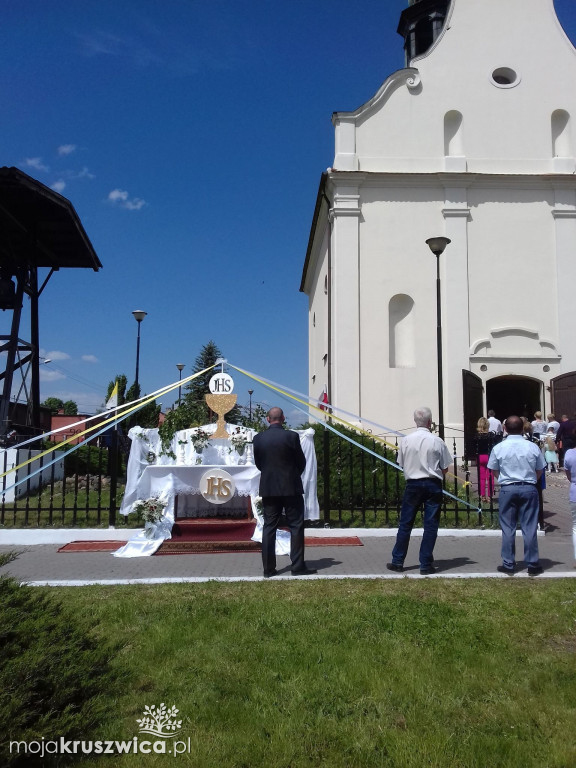 W Sławsku Wielkim obchodzili Uroczystość Bożego Ciała [ZDJĘCIA]