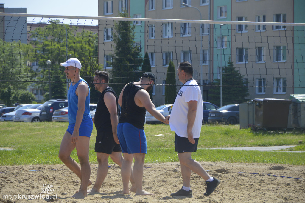  Na Zagoplu rywalizują w ramach Gminnego Turnieju Siatkówki Plażowej Mężczyzn 