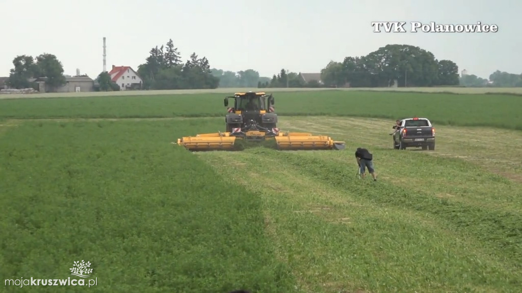 W Hodowli Zwierząt w Polanowicach odbył się Pokaz Maszyn [VIDEO]