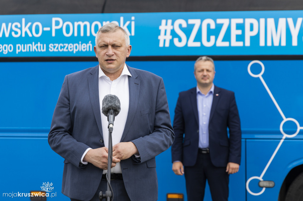 Szczepionkobus na trasie w Kujawsko-Pomorskiem