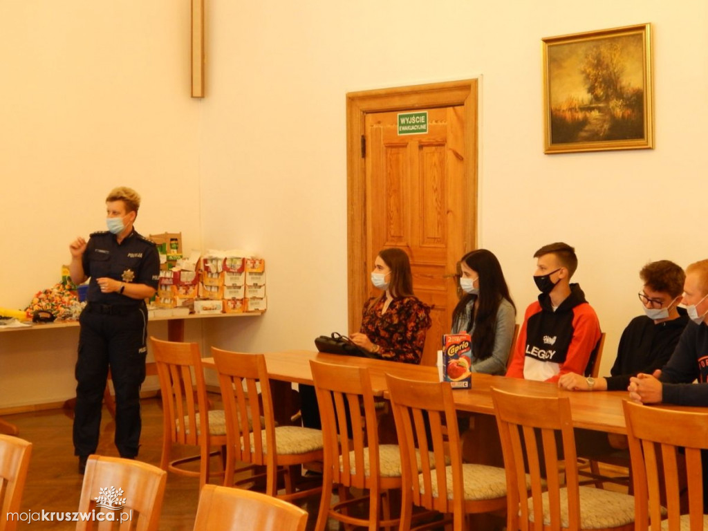 W Kobylnikach zorganizowali warsztaty i ćwiczenia dla dzieci i młodzieży [ZDJĘCIA]