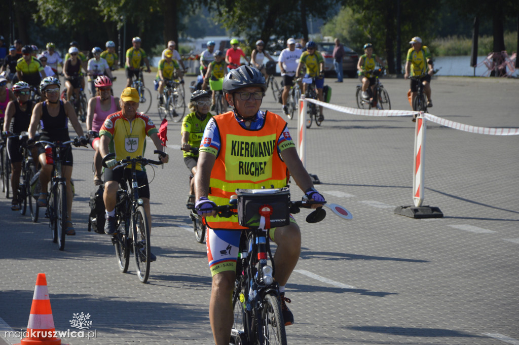 Rowerzyści ruszyli w trasę