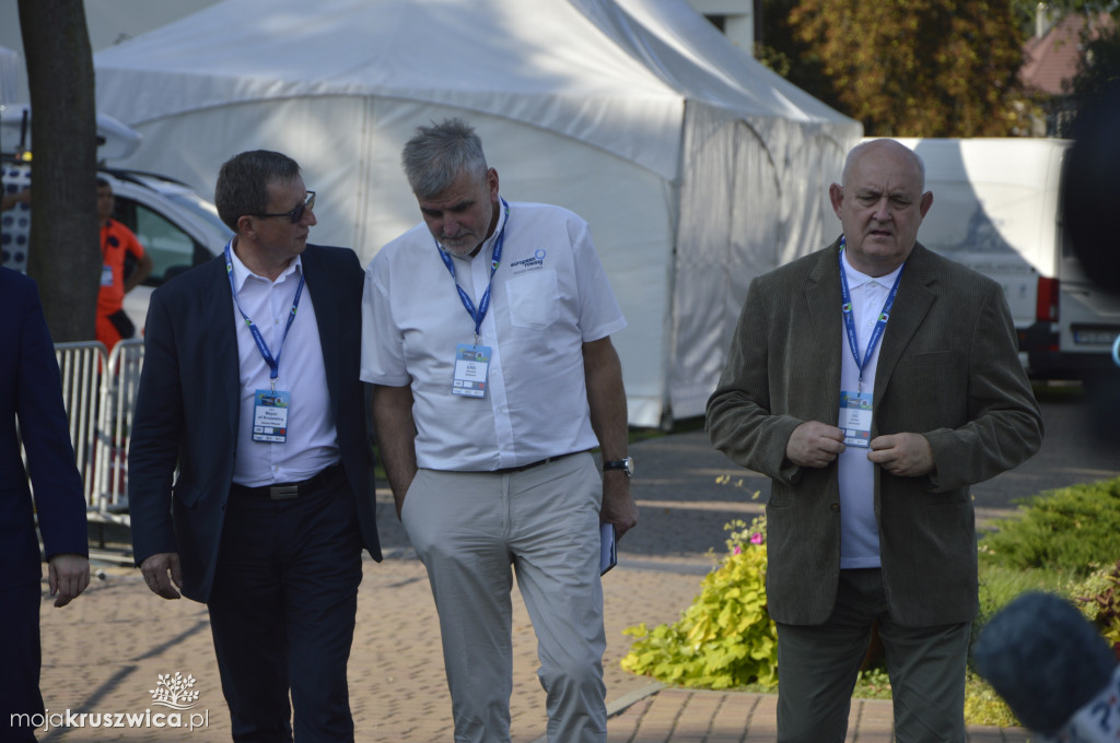 Konferencja prasowa wojewody i organizatorów