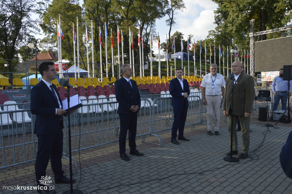 Konferencja prasowa wojewody i organizatorów