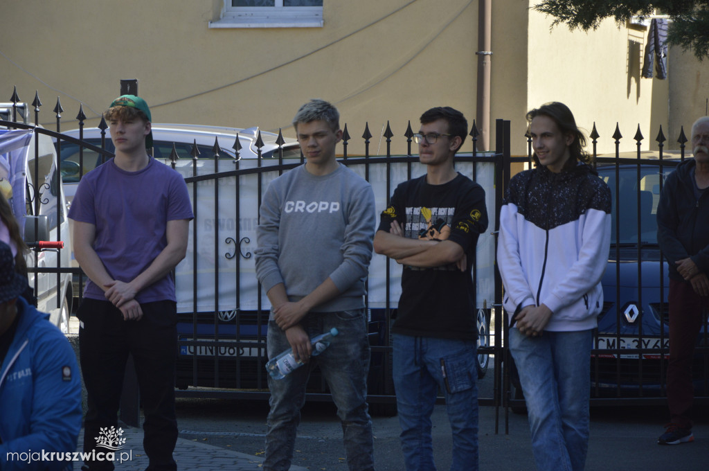 Uroczysty apel w Szkole Rzemiosła