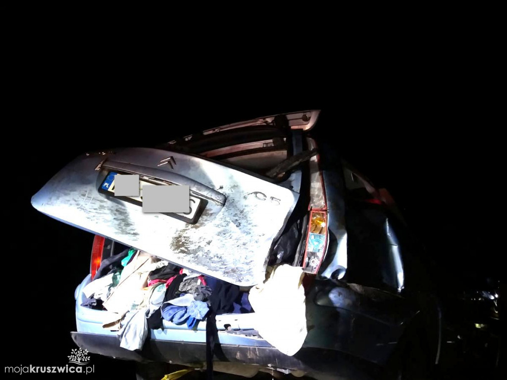 Był pijany i rozbił auto. Uciekł w pole buraków