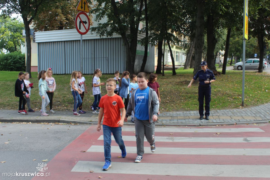 Inowrocławskie policjantki o „Bezpiecznej drodze do szkoły”