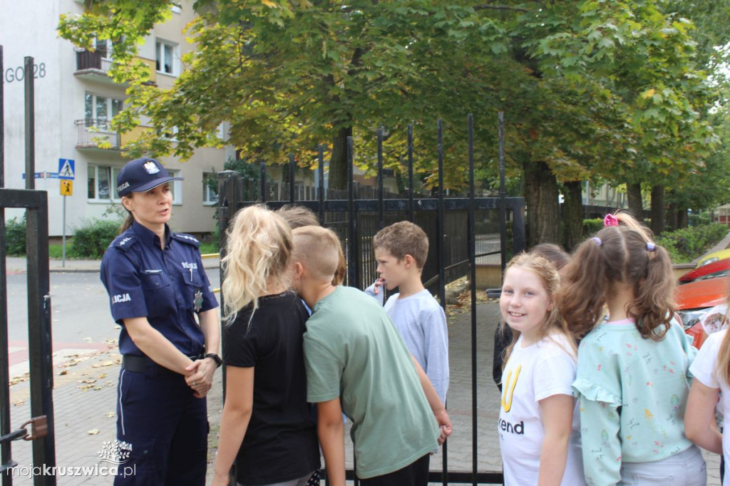 Inowrocławskie policjantki o „Bezpiecznej drodze do szkoły”