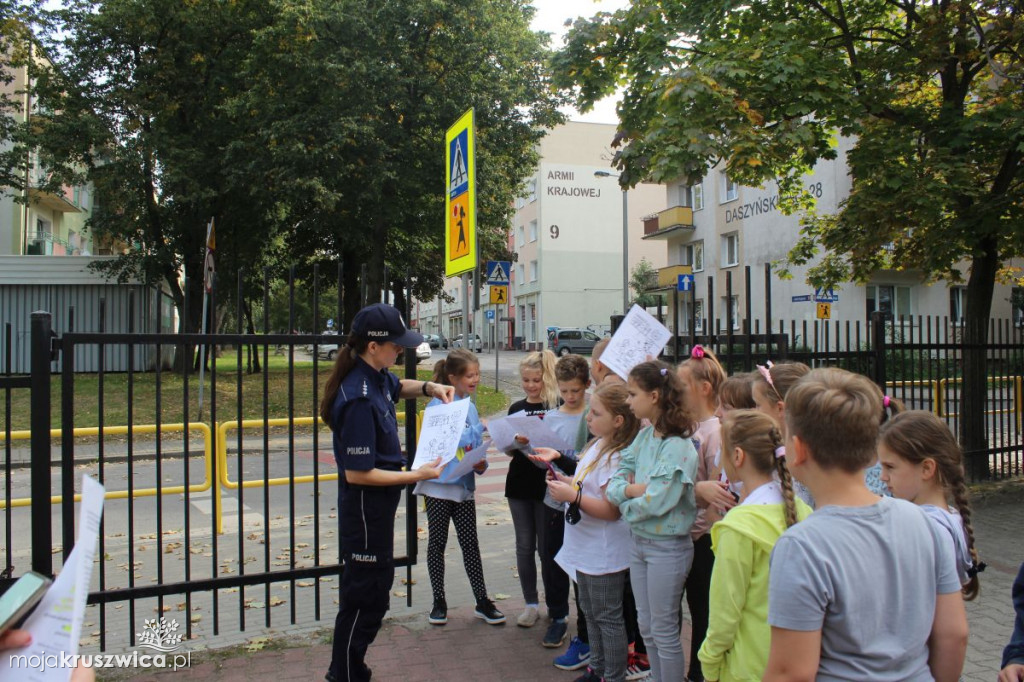 Inowrocławskie policjantki o „Bezpiecznej drodze do szkoły”