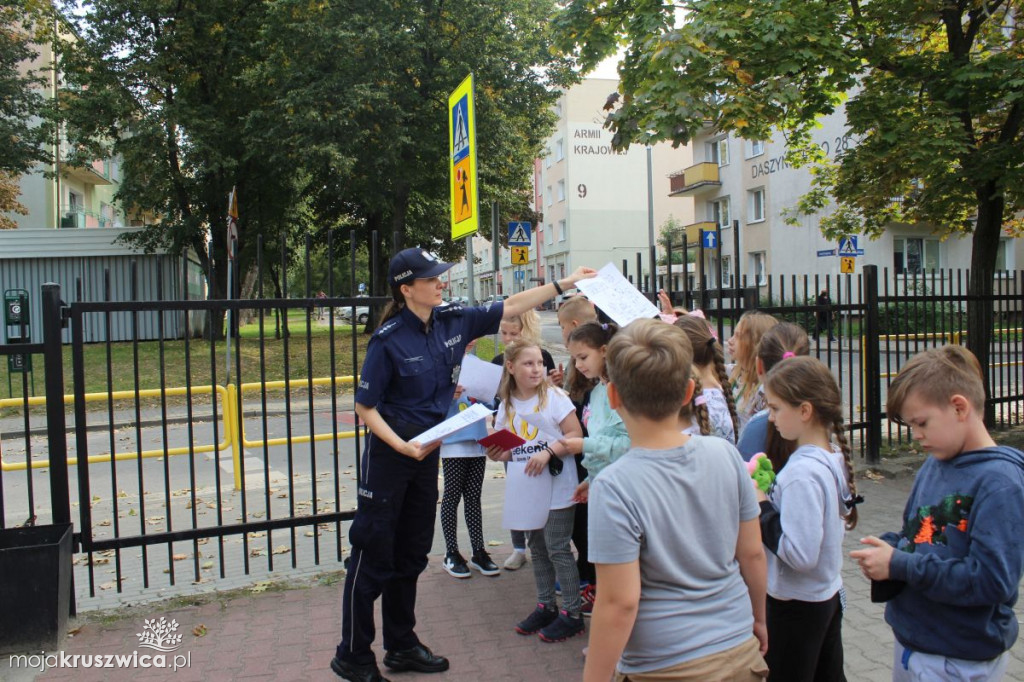 Inowrocławskie policjantki o „Bezpiecznej drodze do szkoły”