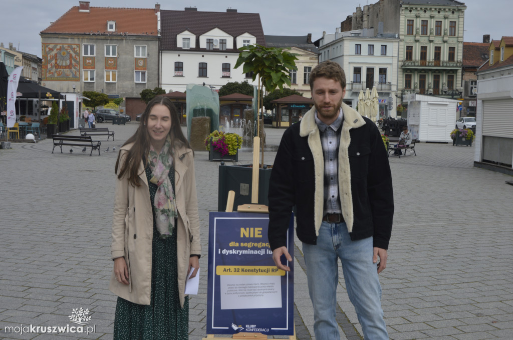 Sprzeciwiają się segregacji sanitarnej i ostrzegają przed nową ustawą. Dziś wystosowali apel do mieszkańców powiatu