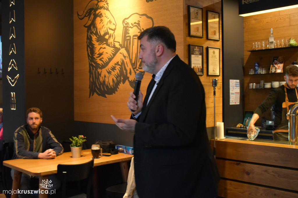 Poseł Konfederacji w Inowrocławiu. Zapowiedział interwencję w sprawie Starostwa Powiatowego [ZDJĘCIA]