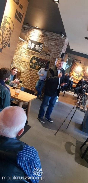 Poseł Konfederacji w Inowrocławiu. Zapowiedział interwencję w sprawie Starostwa Powiatowego [ZDJĘCIA]
