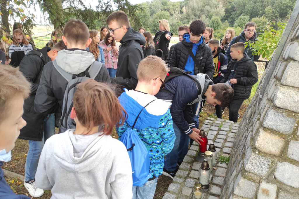  Pamięć o Łagiewnikach pod Kruszwicą wciąż trwa.