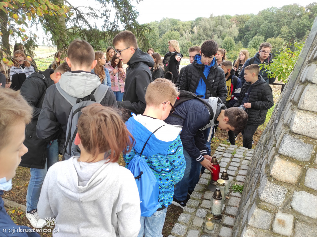  Pamięć o Łagiewnikach pod Kruszwicą wciąż trwa.