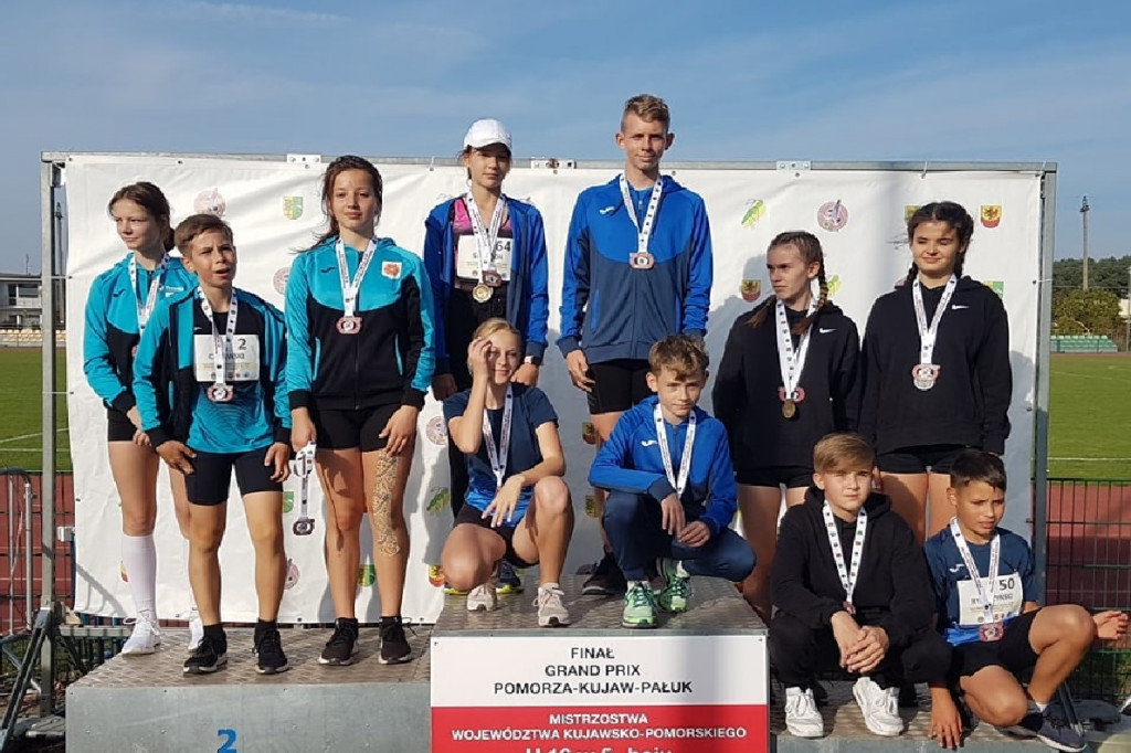 Liczne atletyczne sukcesy KS LZS Kruszwica i grad medali