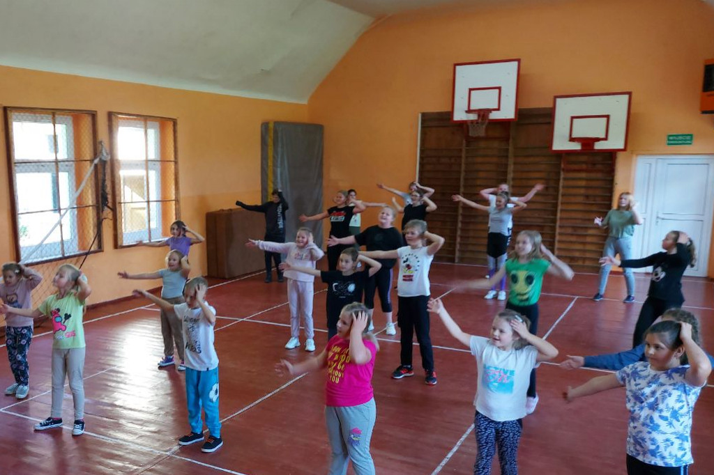 Zumba  w Polanowicach właśnie ruszyła [ZDJĘCIA]