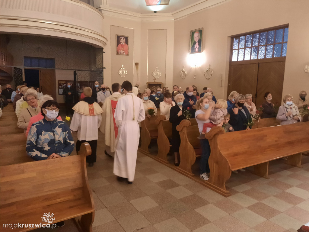  W parafii św. Teresy od Dzieciątka Jezus w Kruszwicy odbył się parafialny odpust