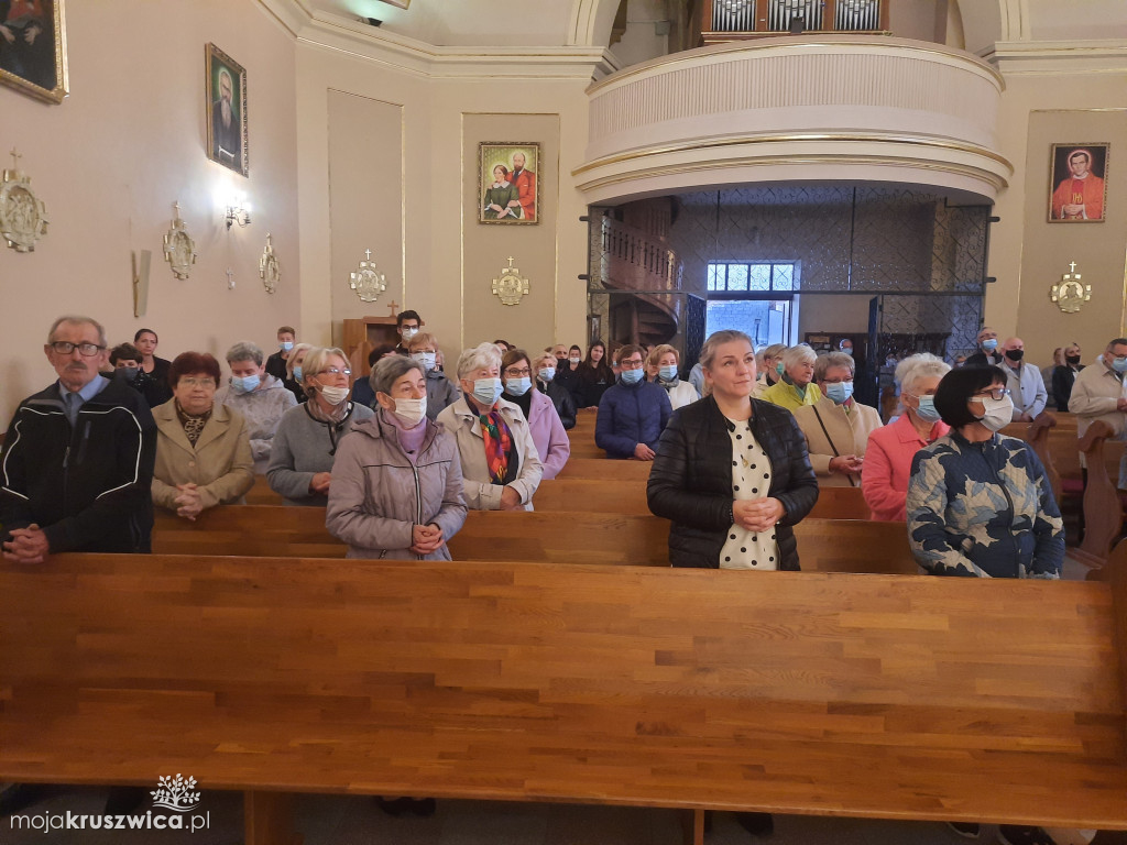  W parafii św. Teresy od Dzieciątka Jezus w Kruszwicy odbył się parafialny odpust