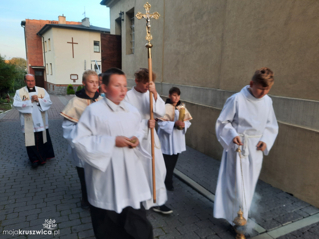  W parafii św. Teresy od Dzieciątka Jezus w Kruszwicy odbył się parafialny odpust
