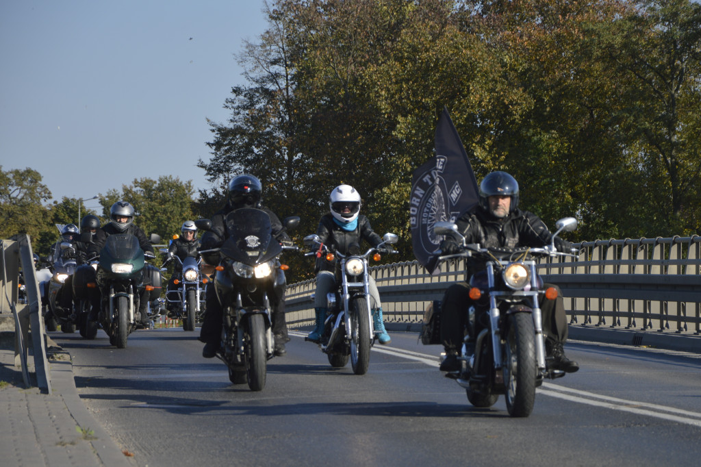 Motocykliści na ulicach Kruszwicy