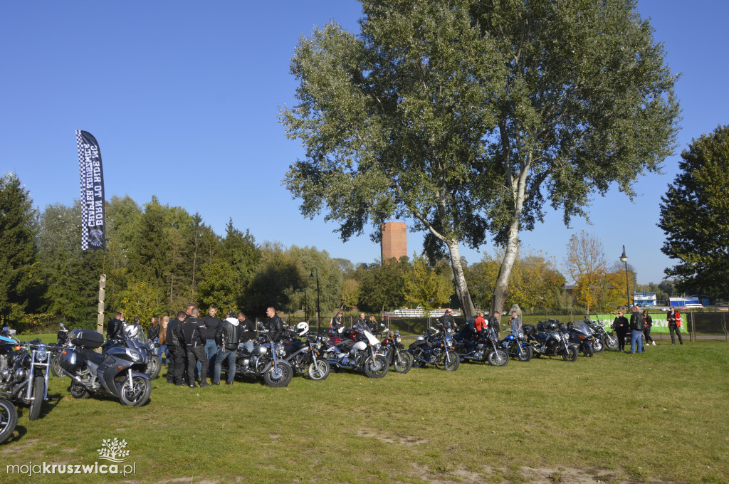 Motocykliści na ulicach Kruszwicy