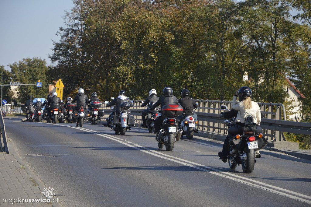 Motocykliści na ulicach Kruszwicy