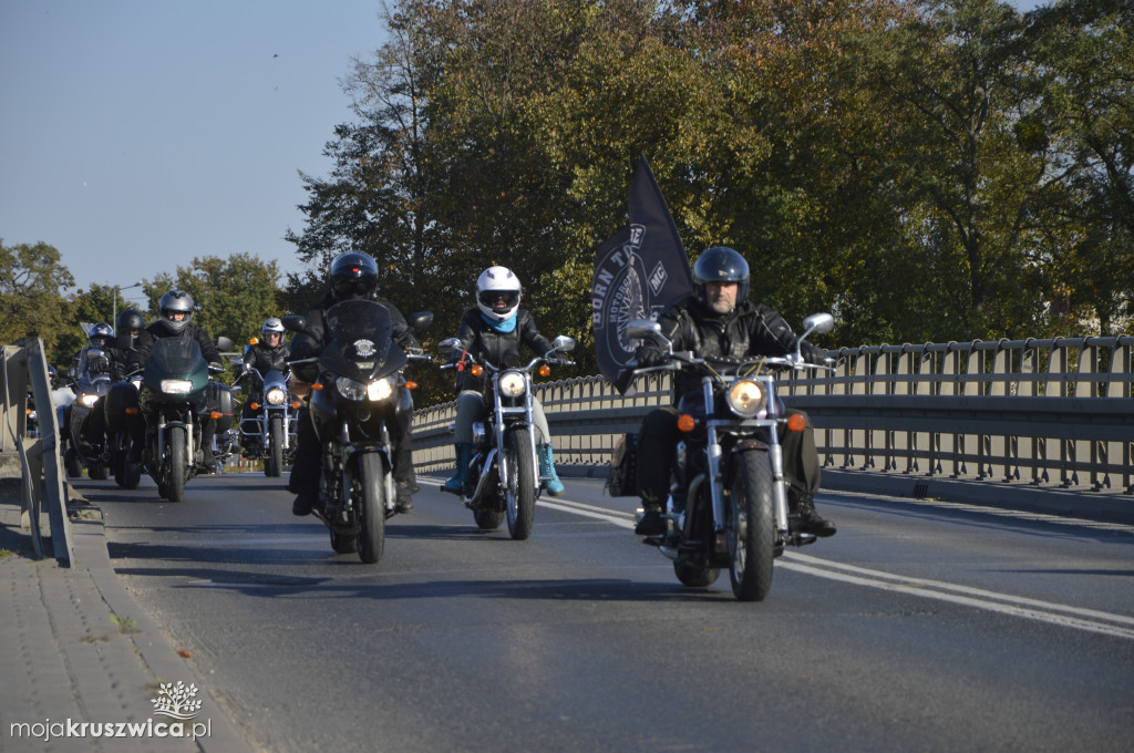 Motocykliści na ulicach Kruszwicy