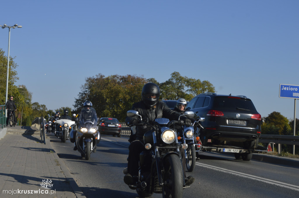Motocykliści na ulicach Kruszwicy